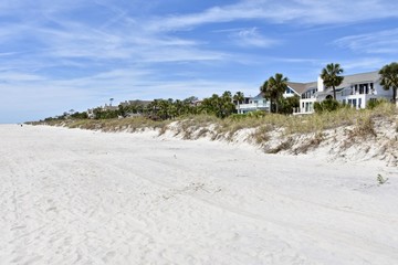 Beautiful yellow beach house