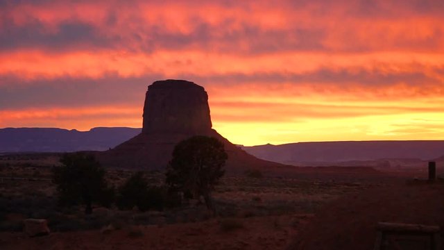 Intense Color Sunset Monument Valley Buttes Utah Arizona Border