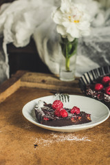Chocolate clafuti with berries