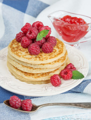 Pancakes with raspberries