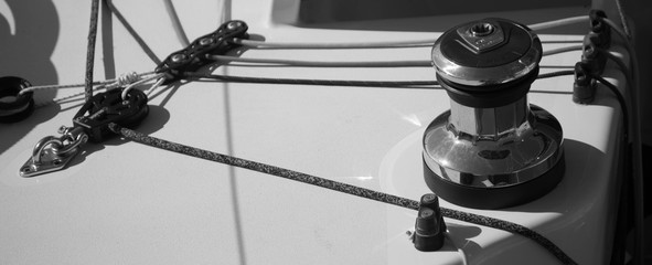 Cordage sur voilier moderne © jujud3100