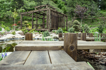 Fototapeta premium Wooden pergola in japanese garden