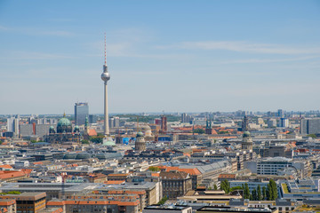 Fototapeta na wymiar Berlin skyline with tv tower