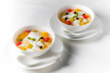 杏仁豆腐とタピオカ　Chinese sweets Almond jelly and tapioca