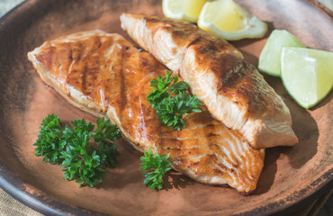 Roasted salmon steak with fresh parsley