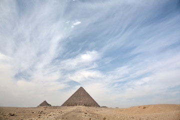 Fototapeta na wymiar Great Egyptian pyramids in Giza, Cairo 