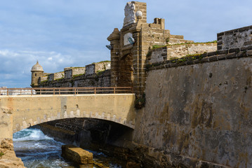 Obraz premium Castle of San Sebastian at Cadiz, Spain