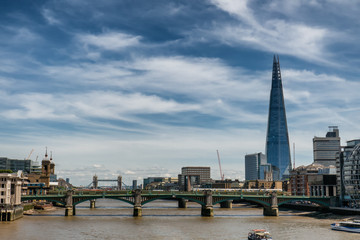 Fototapeta na wymiar Thames with the Shard, London