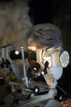 ORTHOPTICS, ELDERLY PERSON