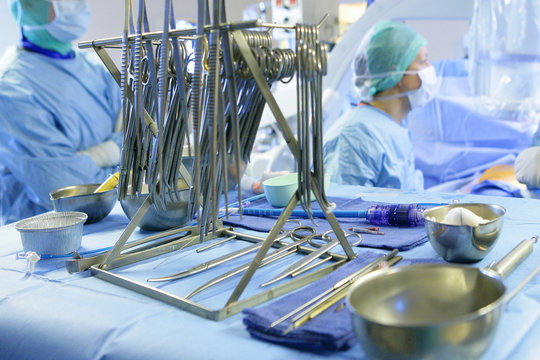 SURGICAL EQUIPMENT