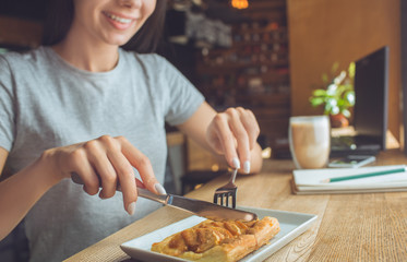  Young woman sitting in a coffee shop leisure