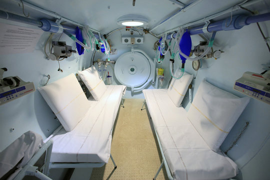 HYPERBARIC CHAMBER