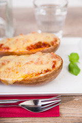 Gefüllte Auberginen mit Käse