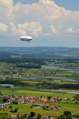 Airship in the sky © Natalia Danecker