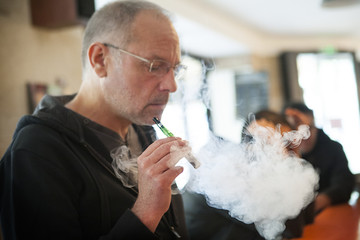 ELECTRONIC CIGARETTE