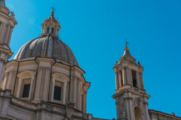 Fototapeta na wymiar Dome of St Peters Basilica in the Vatican