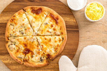 creamy mushroom pizza