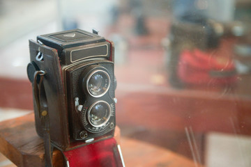 old camera set show in exhibit
