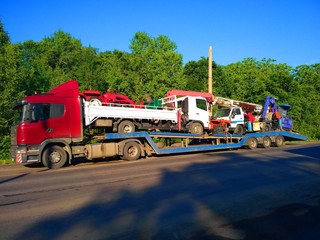 Car transport truck