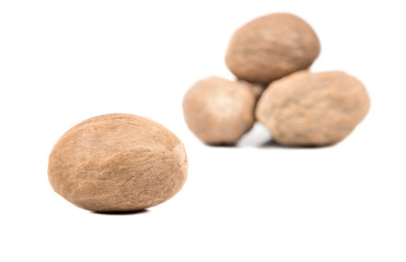 Dry nutmeg