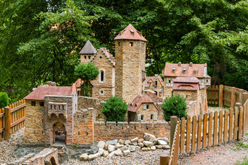 Miniatur Burgmodelle in Stecklenberg