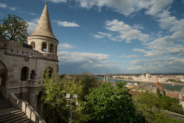 Fototapeta premium Budapeszt, Węgry - Baszta Rybacka w Budzie