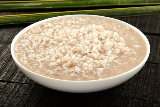 Traditional South Indian rice porridge Known as kanji .