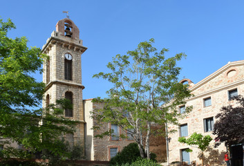 Fototapeta na wymiar Eglise de Calce, Pyrénées orientales, Roussillon.