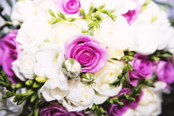 Obraz na płótnie Canvas wedding bouquet from natural flowers