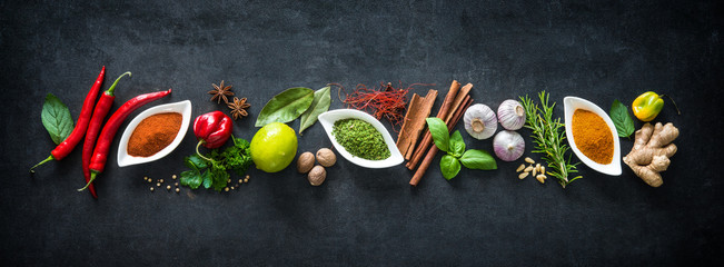 Various herbs and spices © Alexander Raths