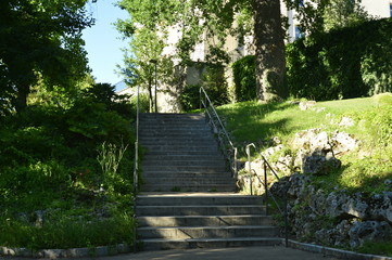 montée d 'escaliers près du chateau