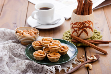 cashew nut pie