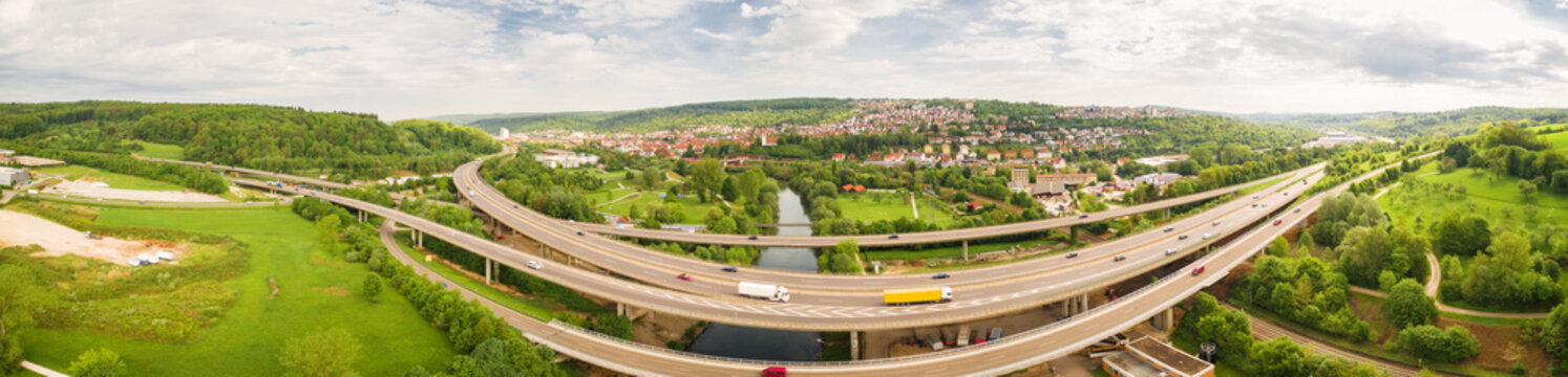 B10 und Neckar bei Plochingen, Luftaufnahme