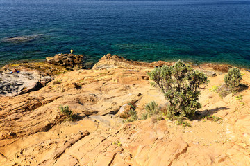 Fototapeta na wymiar Felsen Mittelmeer Küste Toskana