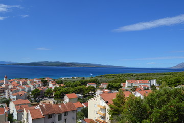 Fototapeta na wymiar city and ocean view at croatian coastline