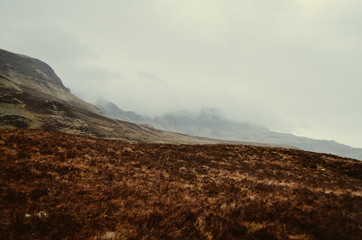 foggy day in skotland, isle of skye - 159581274