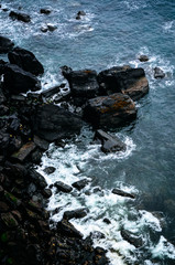 vawes and rocks, isle of skye, scotland - 159582086