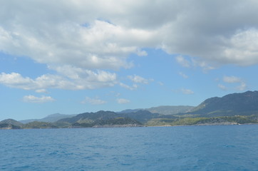 Sea & mountains