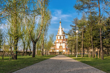 Fototapeta na wymiar Orthodox Cathedral of the Epiphany