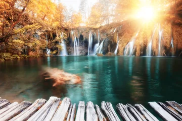 Foto op Plexiglas Beautiful autumn colors waterfall © Nickolay Khoroshkov