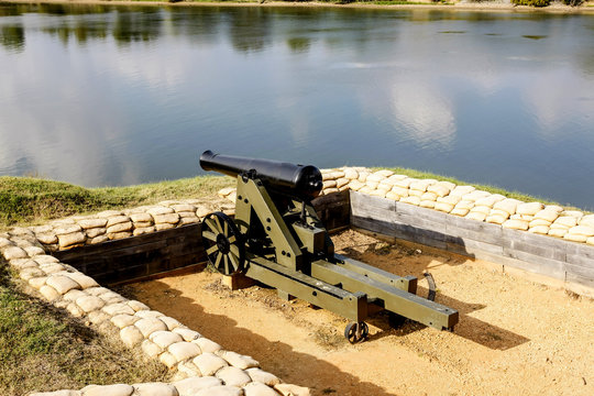 Cumberland River batteries of the Civil War at Fort Donelson in Tennessee