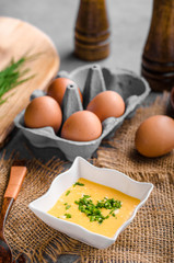 Hollandaise sauce product photo