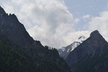 Obraz na płótnie Canvas Berglandschaft in den Alpen