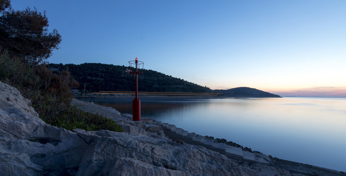 solarbetriebenes Leuchtfeuer auf der Insel Zirje, Kroatien