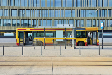 Autobus miejski.