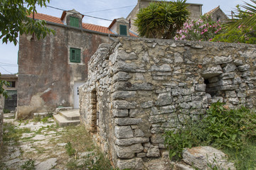 Fototapeta na wymiar Dorf Selo auf der Insel Zirpe, Kroatien