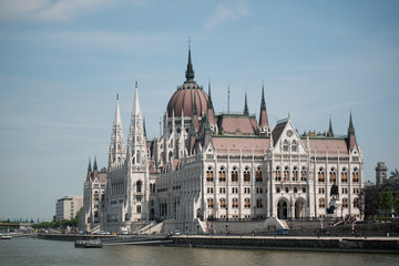 Fototapeta premium View of Danube River and Parliament Building, Budapest, Hungary