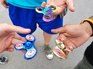 Fidget spinner