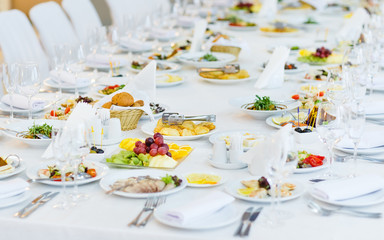 beautifully served table in a restaurant