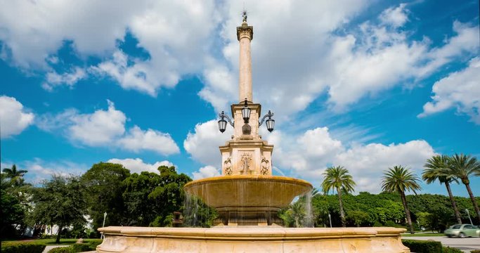 Timelapse of Coral Gables historic Fountain